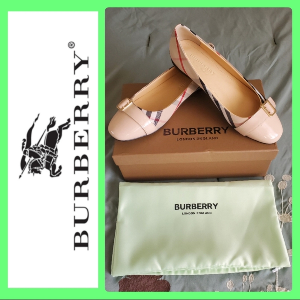 BURBERRY Flats